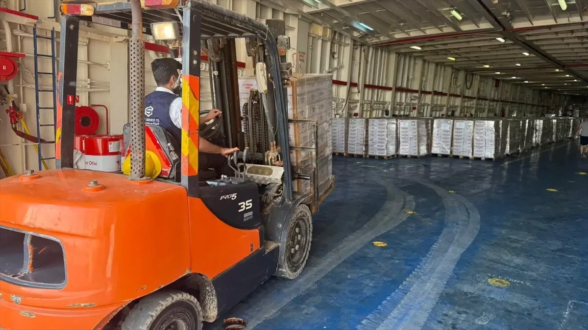 iyilik gemisi gazzelilere yardim gonderiyor AhkNjdQ6.jpg