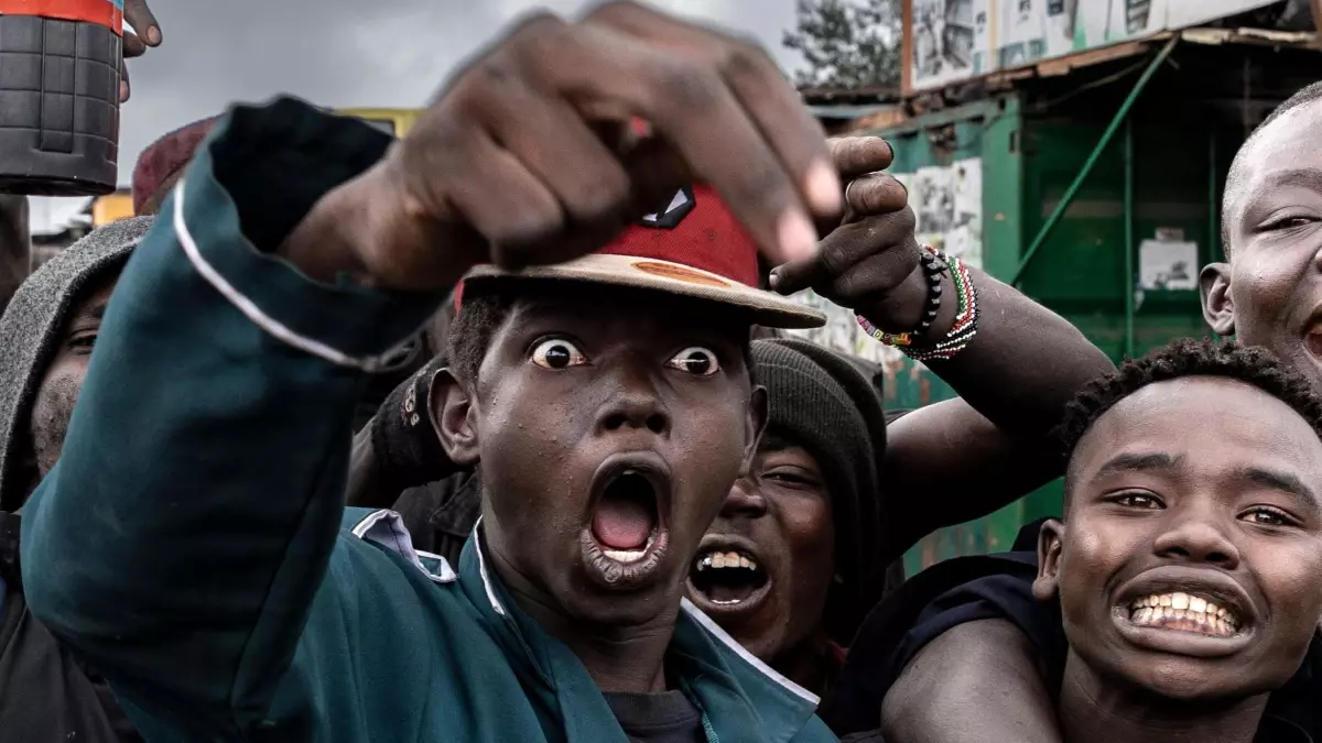 z kusagi hukumetleri deviriyor sosyal medya protestolari kalici degisim getirebilir mi i8Nxw4RK.jpg