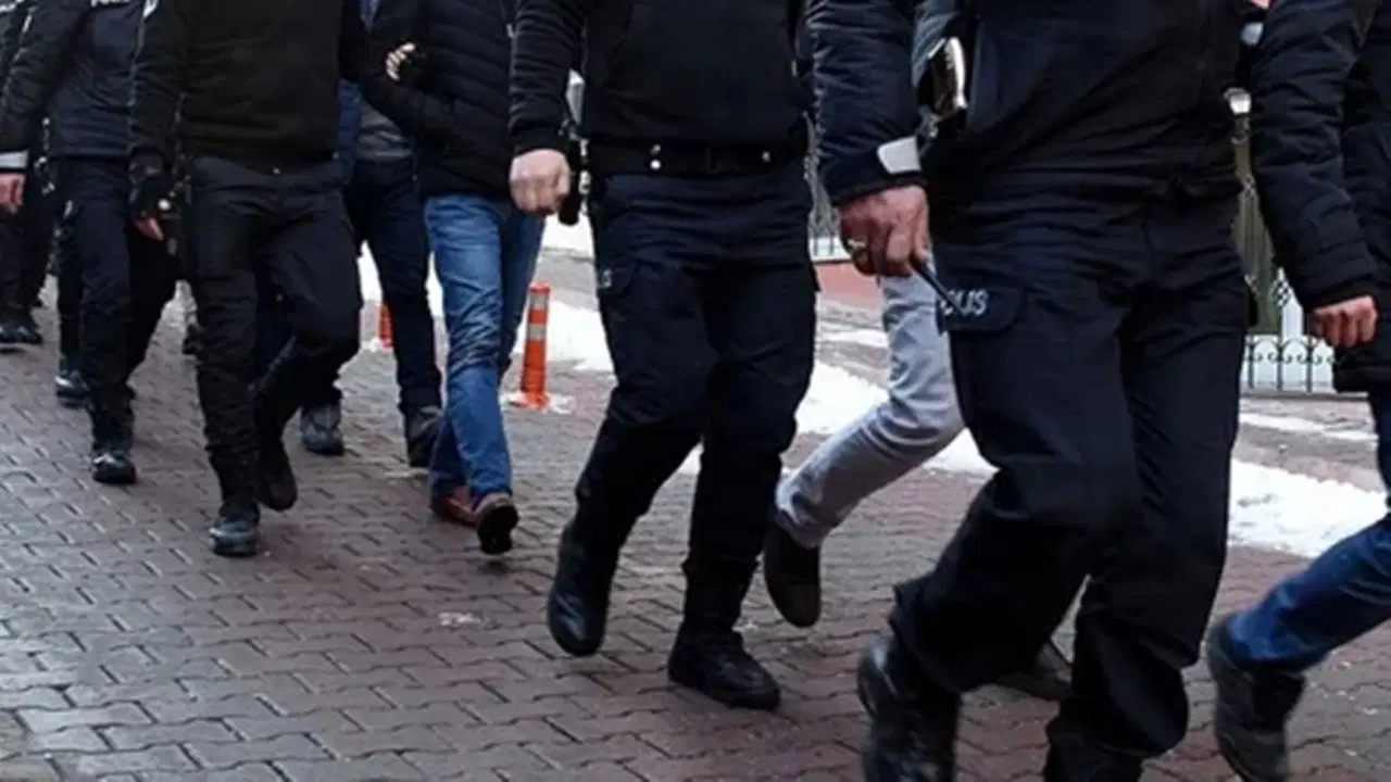 Kocaeli’de ‘FETÖ’ operasyonu: ‘Eğitim’ yapılanmasındaki 15 şüpheli gözaltına alındı